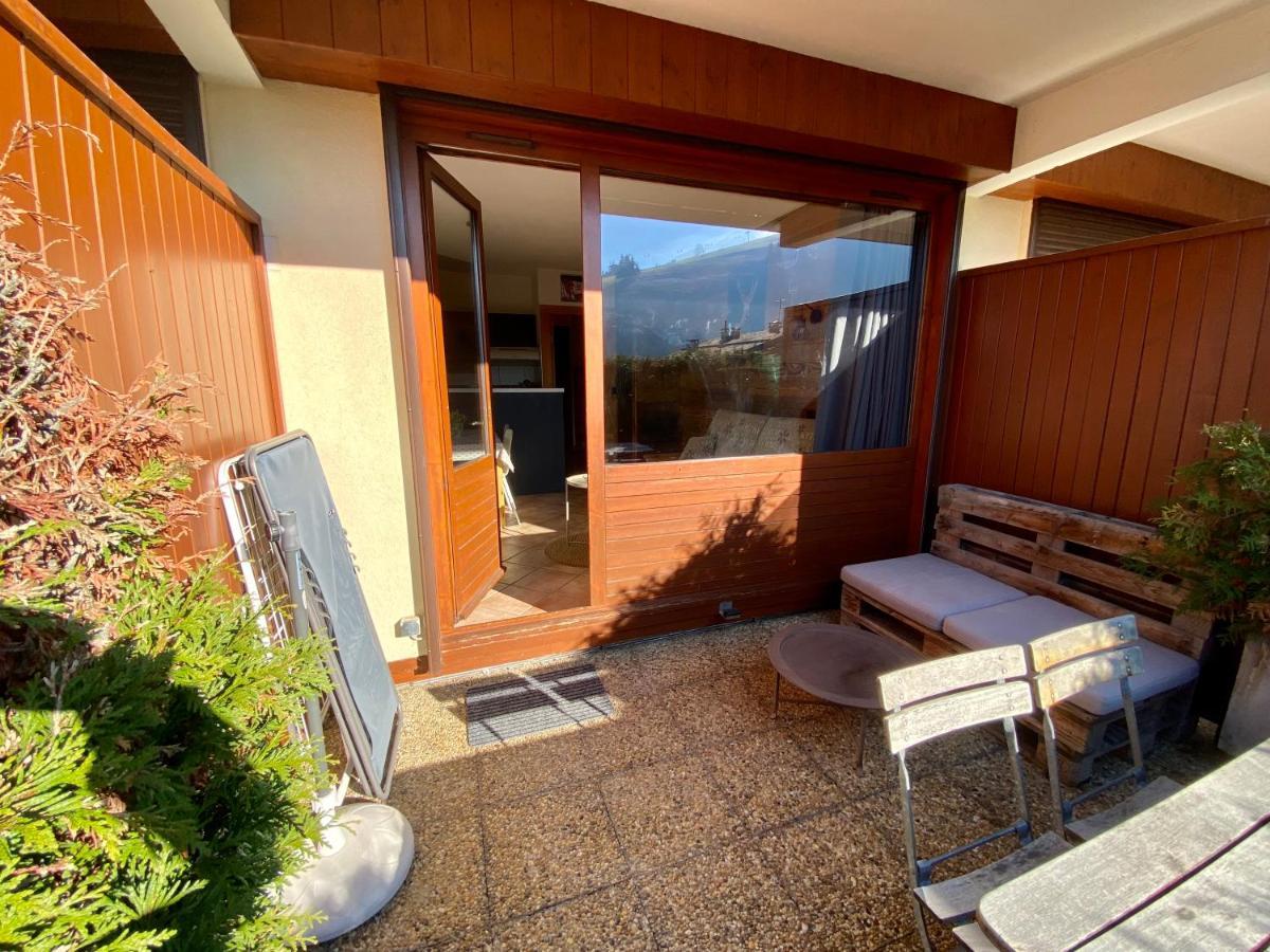 Appartement Cosy Avec Terrasse Sud - Proche Village La Clusaz Eksteriør bilde