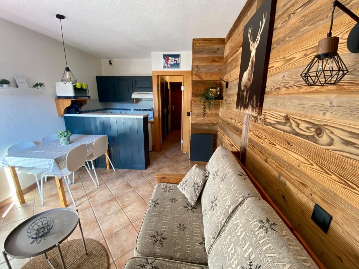 Appartement Cosy Avec Terrasse Sud - Proche Village La Clusaz Eksteriør bilde